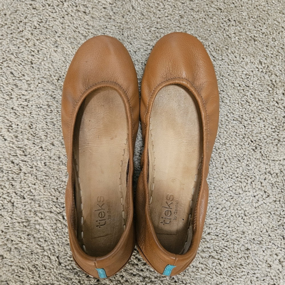 Tieks Tan Leather Ballet Flats